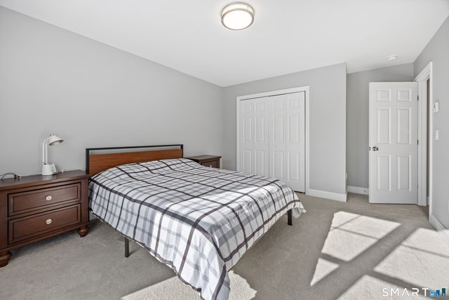 180 South Washington Street 7, Plainville, CT 06062