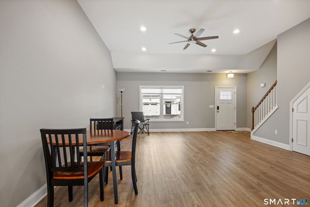 180 South Washington Street 7, Plainville, CT 06062