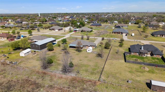 805 Cross Post Lane, Lowry Crossing, TX 75069