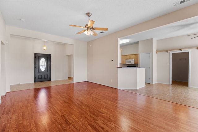 805 Cross Post Lane, Lowry Crossing, TX 75069