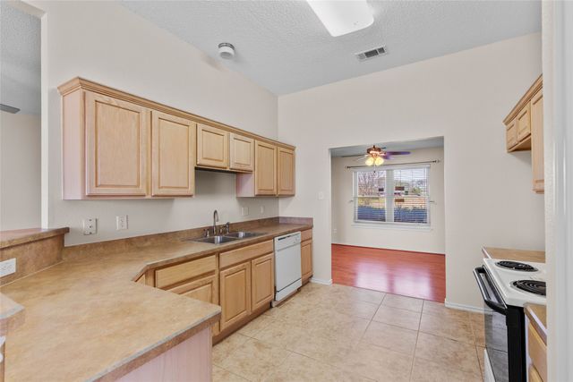 805 Cross Post Lane, Lowry Crossing, TX 75069