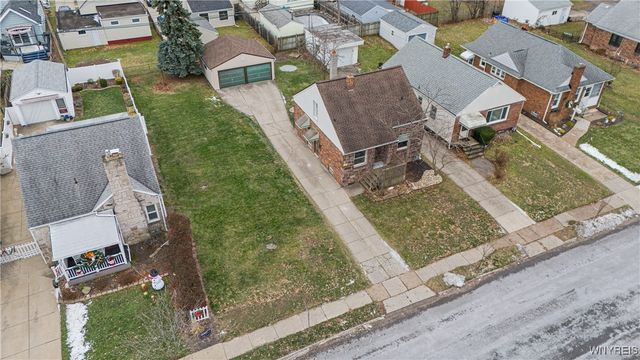 370 Washington Avenue, Tonawanda, NY 14127