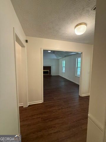 255 Lakeside Drive, Covington, GA 30016