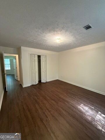 255 Lakeside Drive, Covington, GA 30016