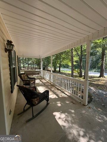 255 Lakeside Drive, Covington, GA 30016
