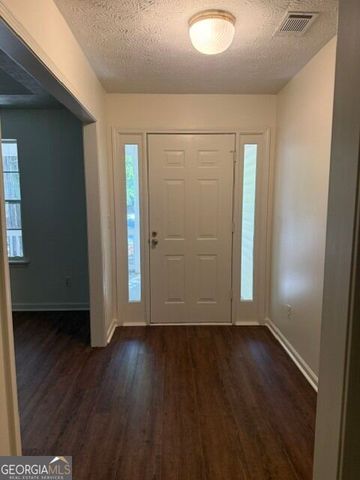 255 Lakeside Drive, Covington, GA 30016
