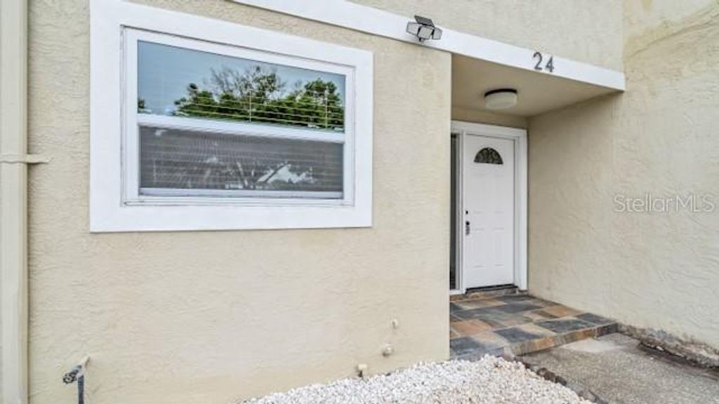 2871 S PINES DRIVE 24, Largo, FL 33771