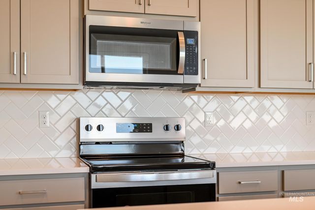 14658 Wing Spread Dr, Caldwell, ID 83607