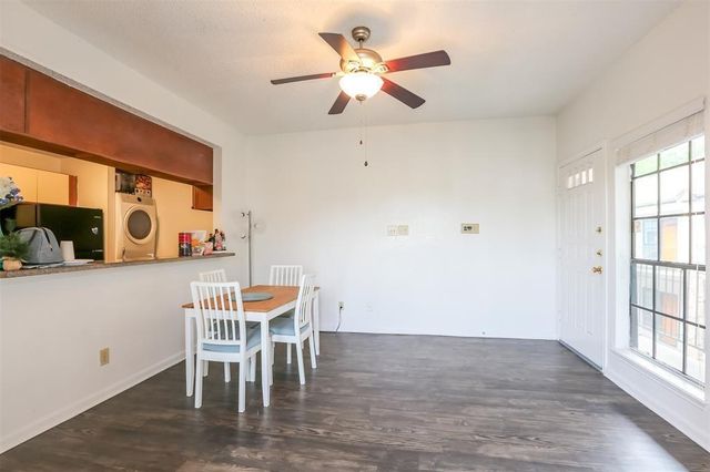 912 W 22nd ST 202, Austin, TX 78705