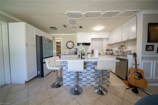 1862 Moreno AVE, Fort Myers, FL 33901