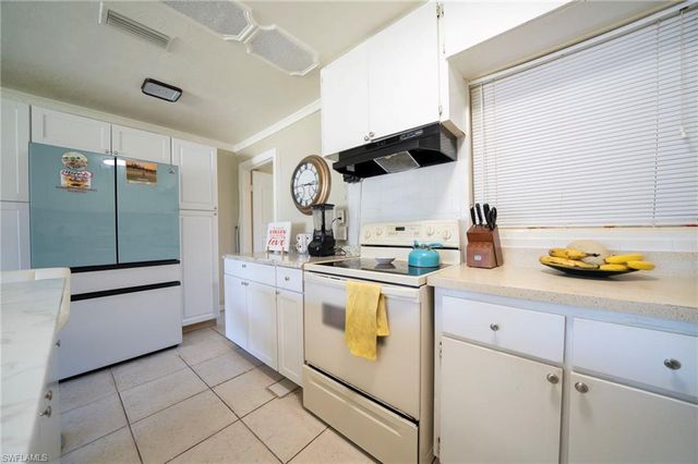 1862 Moreno AVE, Fort Myers, FL 33901