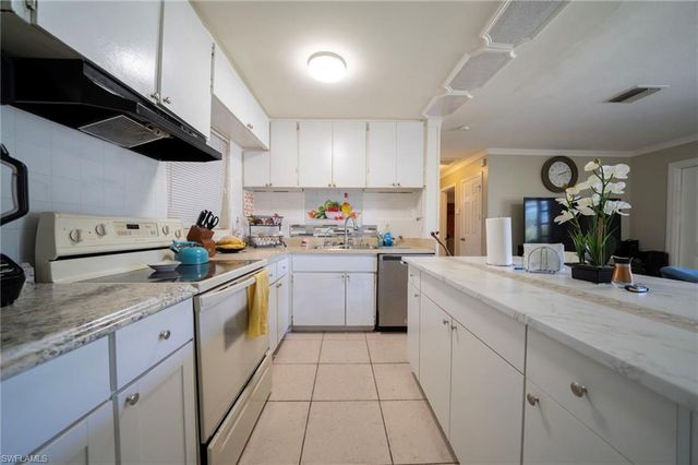 1862 Moreno AVE, Fort Myers, FL 33901