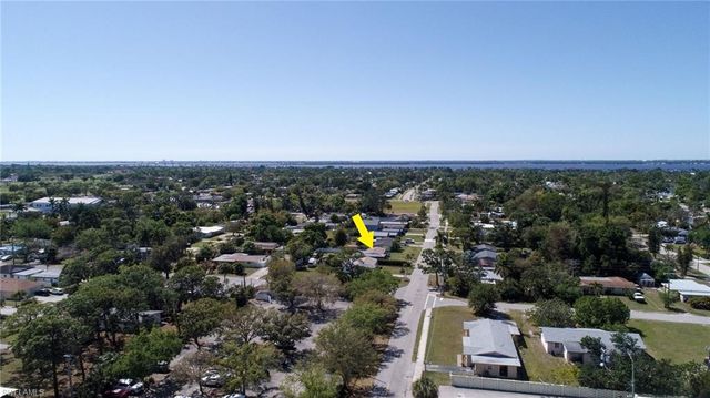 1862 Moreno AVE, Fort Myers, FL 33901
