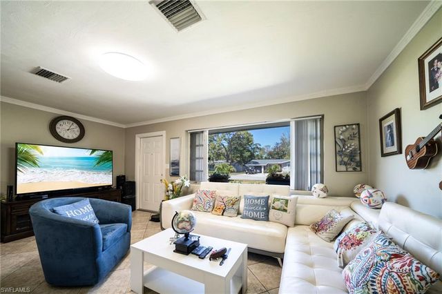 1862 Moreno AVE, Fort Myers, FL 33901