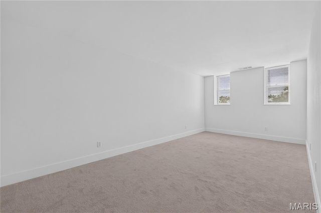 5630 Pershing Avenue 37, St Louis, MO 63112