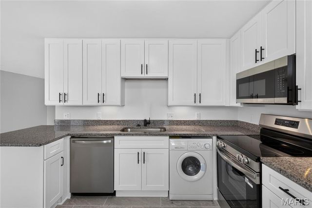 5630 Pershing Avenue 37, St Louis, MO 63112