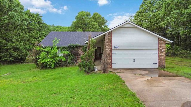 3830 Primrose Lane, Springdale, AR 72764