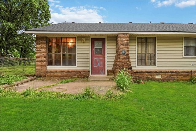 3830 Primrose Lane, Springdale, AR 72764