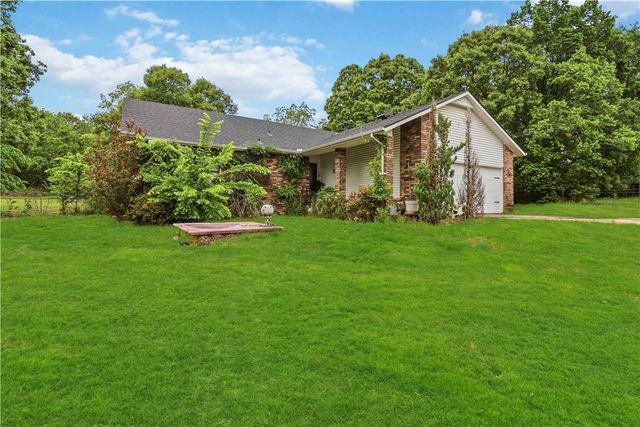 3830 Primrose Lane, Springdale, AR 72764