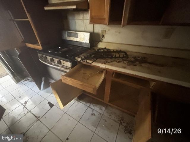 11 FRANKLIN ST NE, Washington, DC 20002