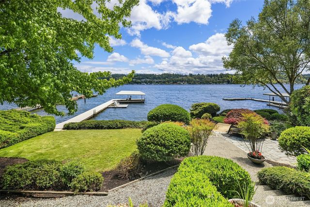5412 96th Avenue SE, Mercer Island, WA 98040