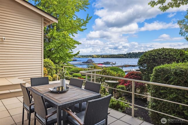 5412 96th Avenue SE, Mercer Island, WA 98040