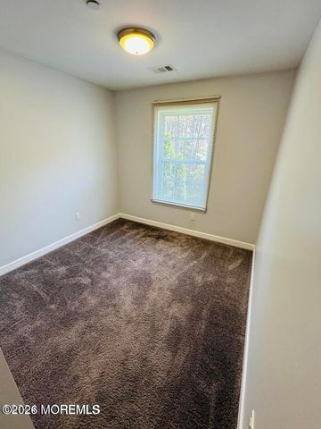 76 Des Moines Court, Tinton Falls, NJ 07712