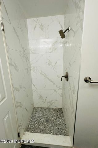 76 Des Moines Court, Tinton Falls, NJ 07712