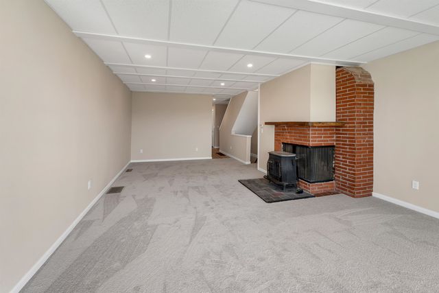 76 Tonset Slope, Sunapee, NH 03782