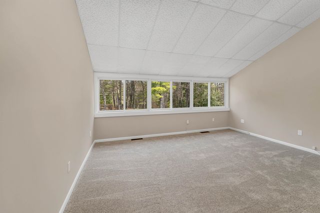 76 Tonset Slope, Sunapee, NH 03782