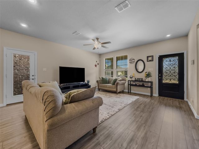 2745 Acadia Drive, Corinth, TX 76210