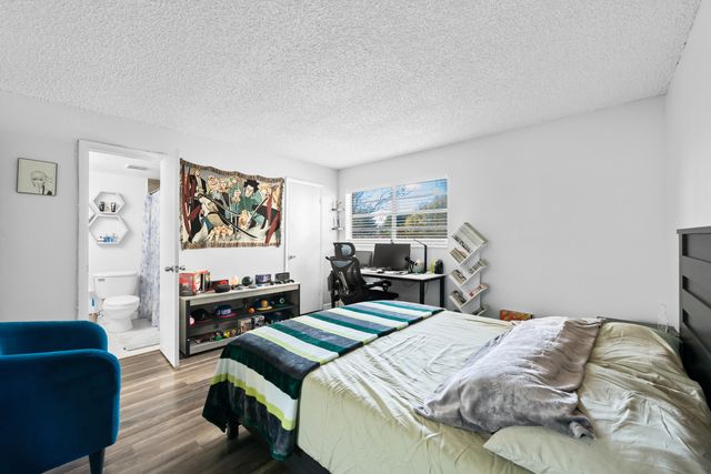 3750 NW 115th Way 9-1, Coral Springs, FL 33065