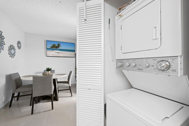 3750 NW 115th Way 9-1, Coral Springs, FL 33065