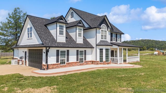 24550 S Meadow Circle Road, Claremore, OK 74019