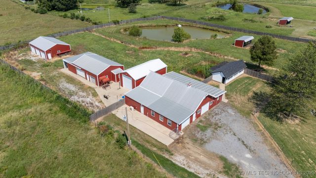 24550 S Meadow Circle Road, Claremore, OK 74019