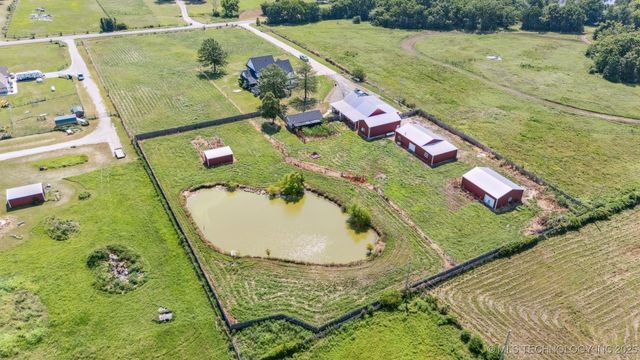 24550 S Meadow Circle Road, Claremore, OK 74019