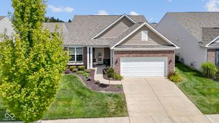 16284 Loire Valley Drive, Fishers, IN 46037