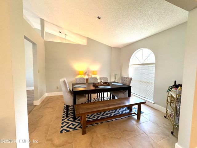 421 CHICOPEE Court, Jacksonville, FL 32259