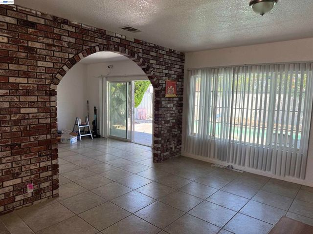 2784 Entrada Cir, Antioch, CA 94509