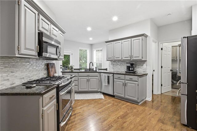 18640 W 116th Street, Olathe, KS 66061
