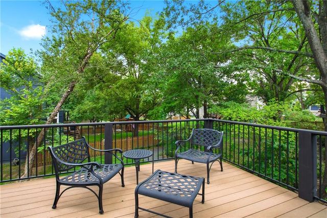 18640 W 116th Street, Olathe, KS 66061
