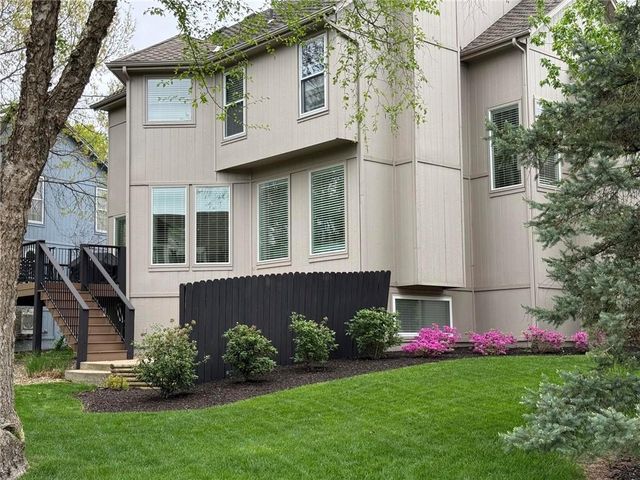 18640 W 116th Street, Olathe, KS 66061
