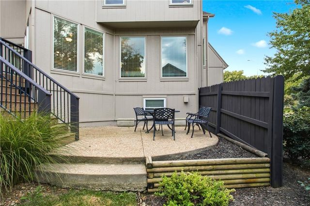 18640 W 116th Street, Olathe, KS 66061