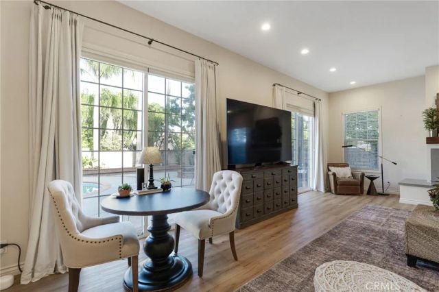 10238 Tunney, Northridge, CA 91324