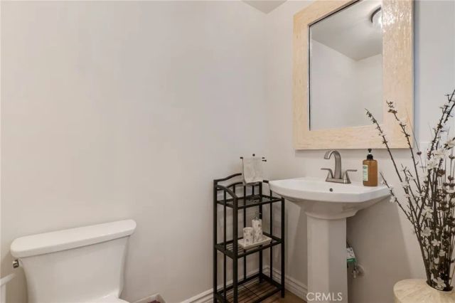 10238 Tunney, Northridge, CA 91324