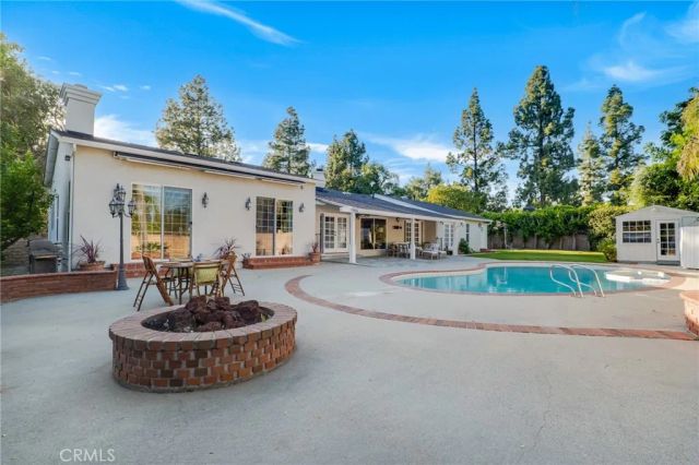 10238 Tunney, Northridge, CA 91324