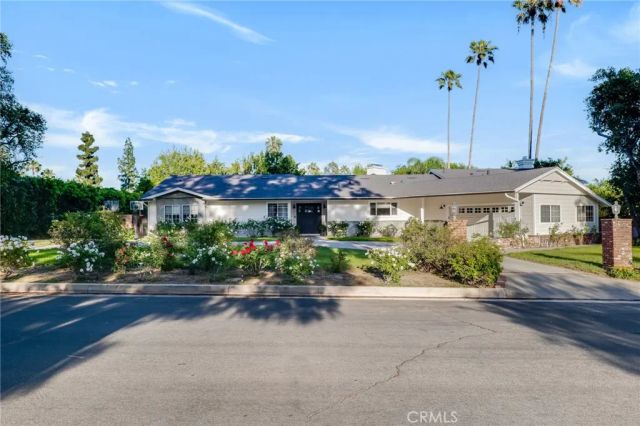 10238 Tunney, Northridge, CA 91324