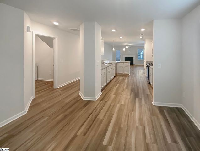 129 W Compass Way, Easley, SC 29640