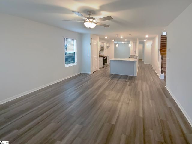 129 W Compass Way, Easley, SC 29640