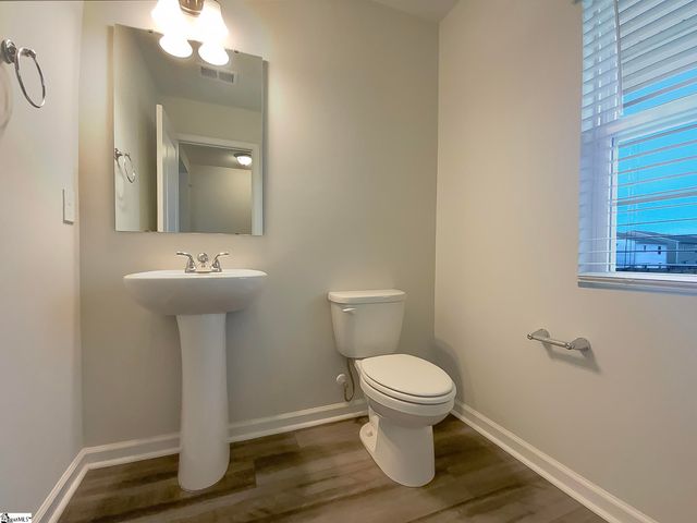 129 W Compass Way, Easley, SC 29640